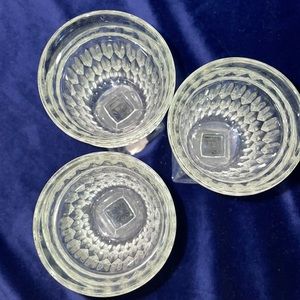 3 glasses without box but fairly new